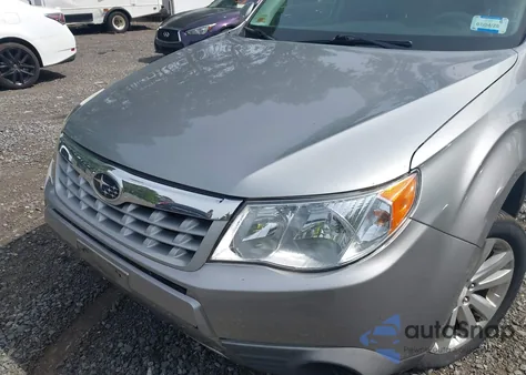 2011 Subaru Forester 2.5X Premium z USA, uszkodzony, nr VIN JF2SHBCC0BH749695